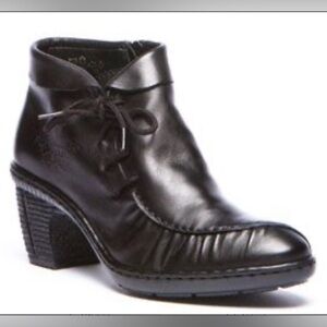 Rieker Antistress Black Leather Lace Up Ankle Booties Size 8.5